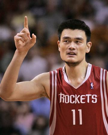 表现也让不 表现也让不