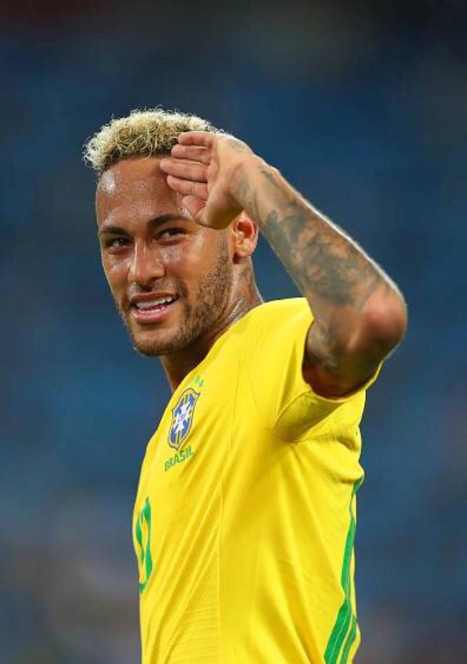 仍将充满悬 仍将充满悬